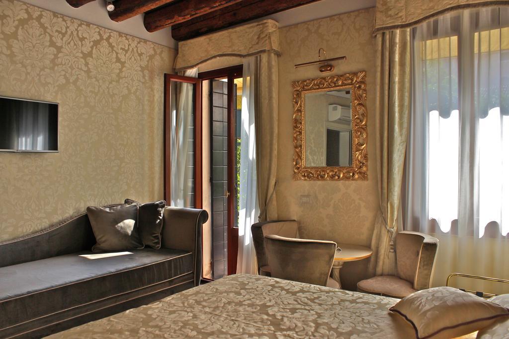 Patatina 3* Venise